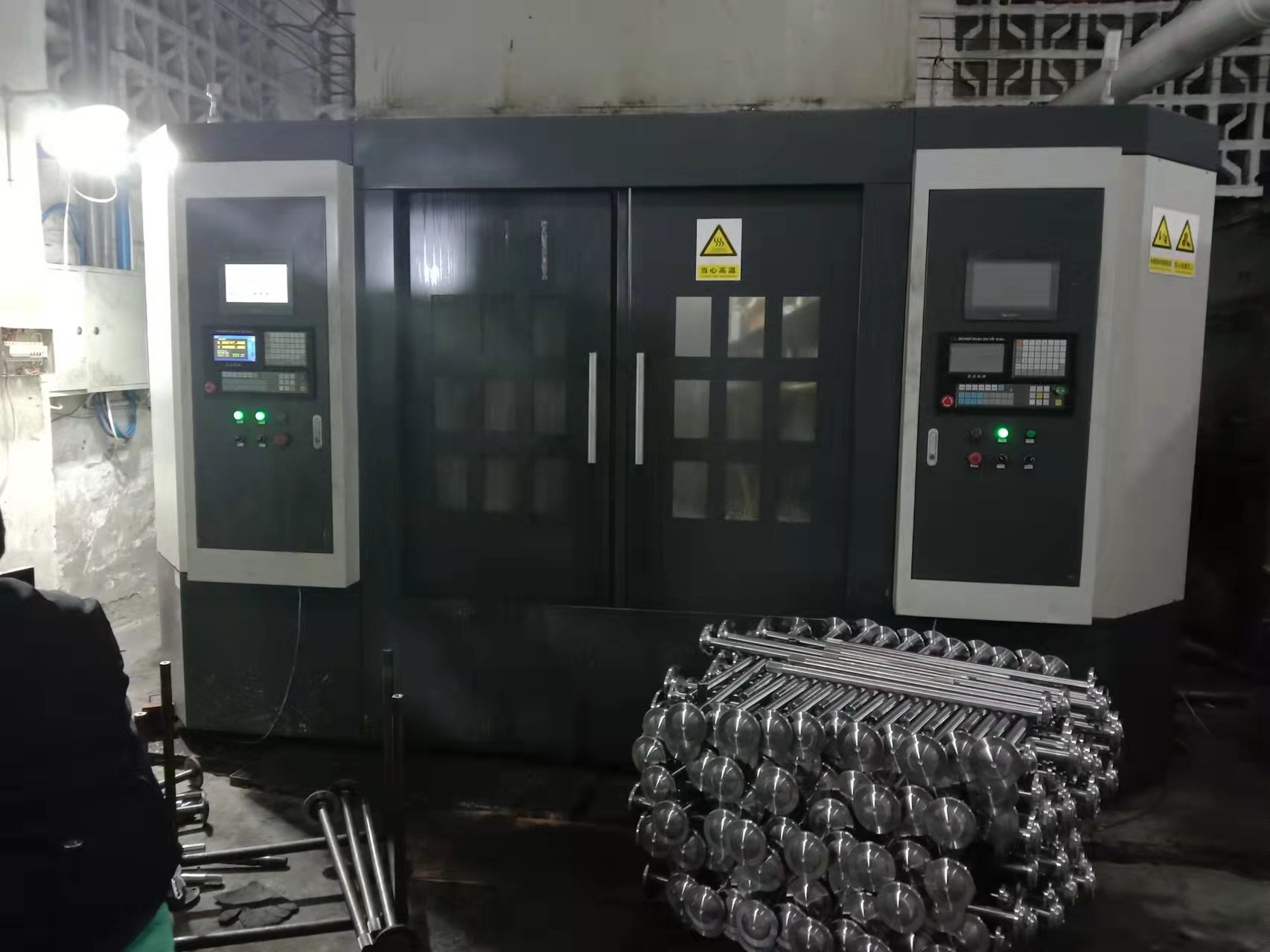 株洲市香蕉影视電源（yuán）有限責任公司,株洲（zhōu）感應加熱電源係列